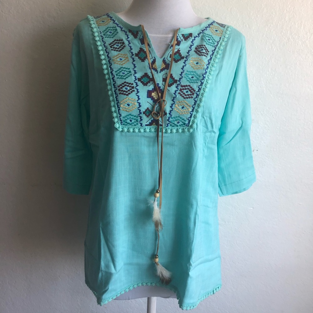 Blouse tunic geometric design